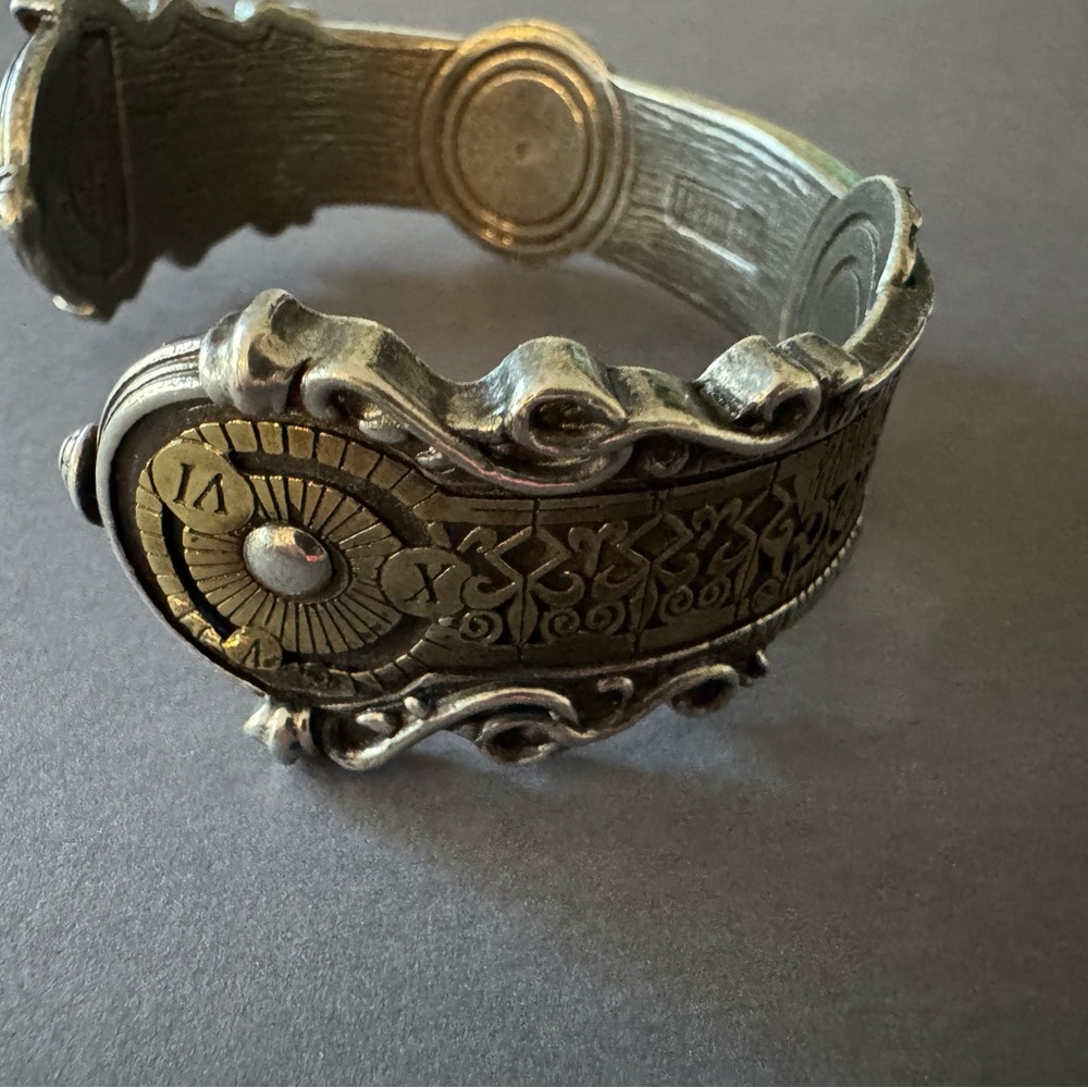 Alchemy Gothic Pewter Bracelet - Picture 4 of 12